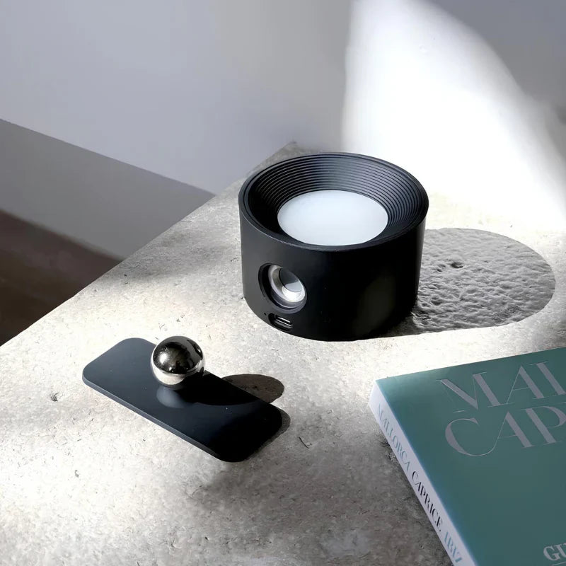 Cordless Magnetic Wall Lamp