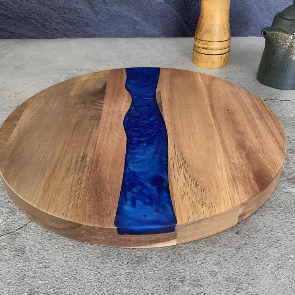 Artisan Epoxy Round Wood Chopping Board 3