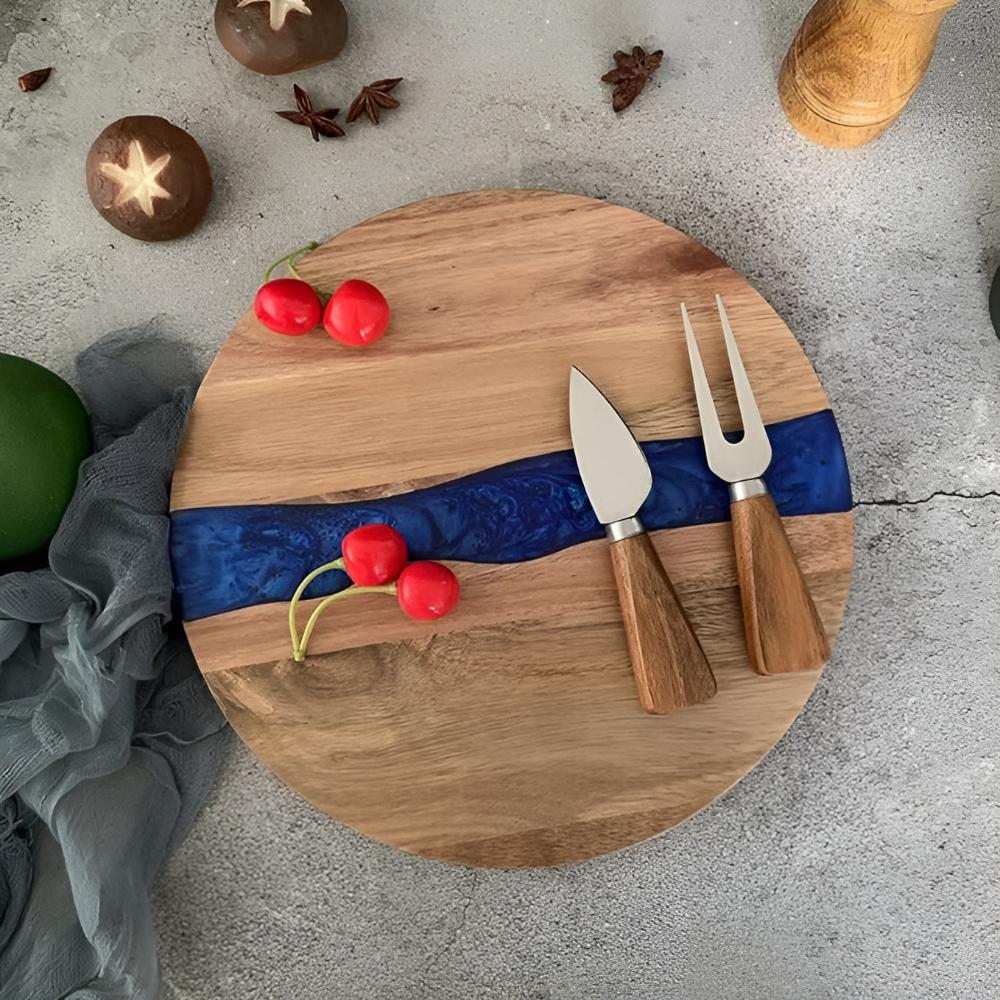 Artisan Epoxy Round Wood Chopping Board 4