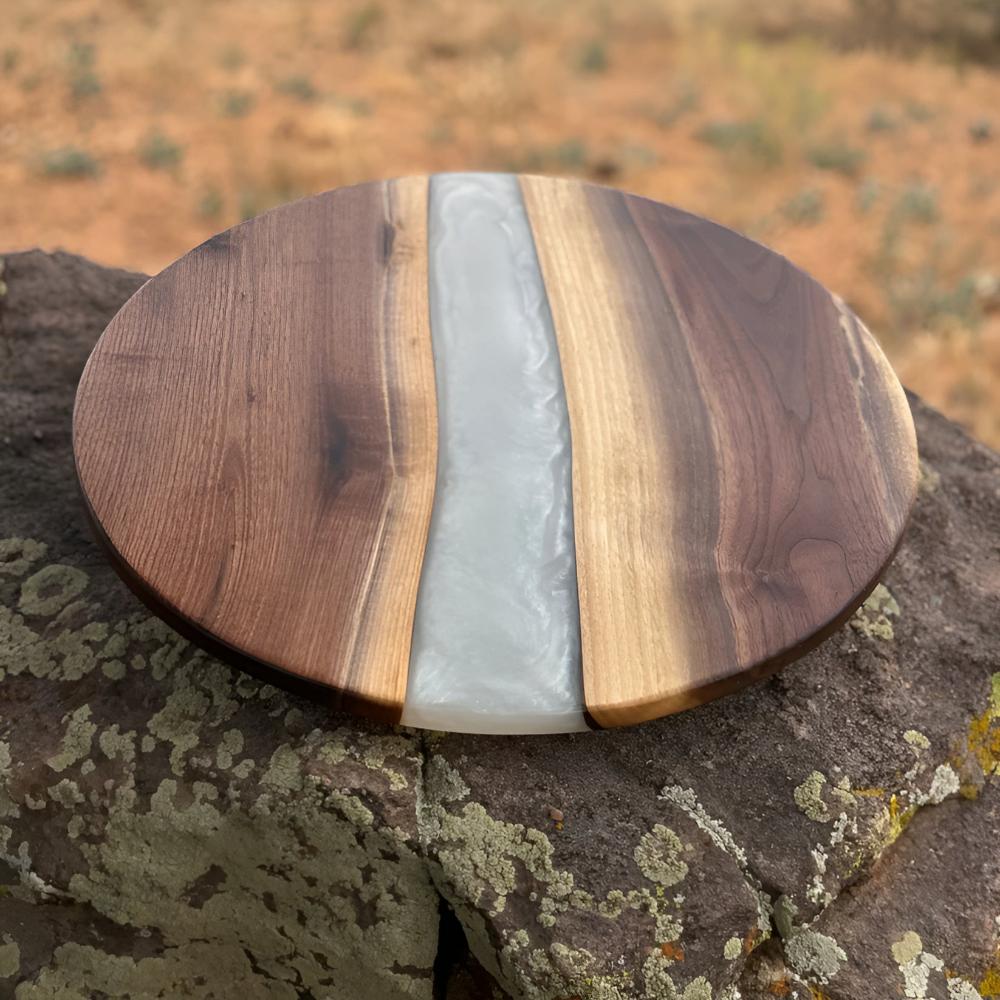 Artisan Epoxy Round Wood Chopping Board 9