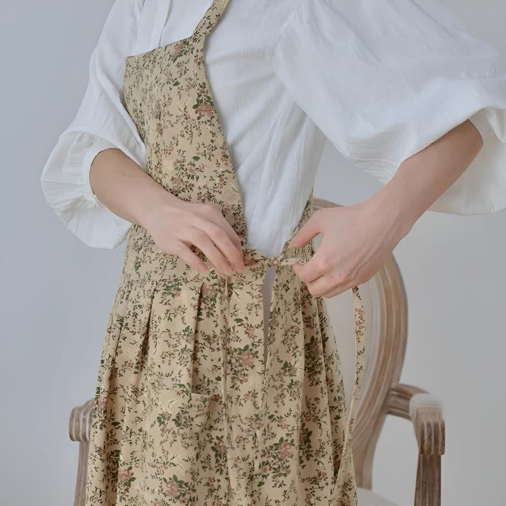 Classic Cotton Floral Apron 0