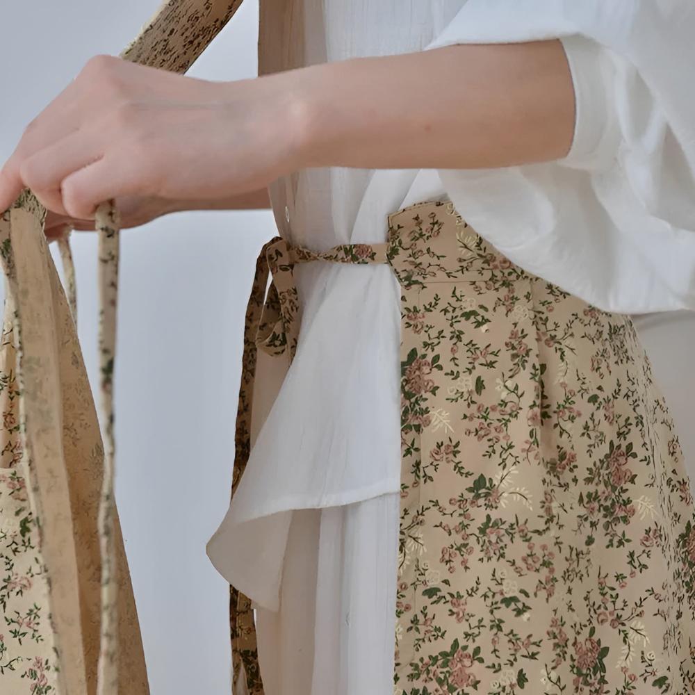Classic Cotton Floral Apron 6