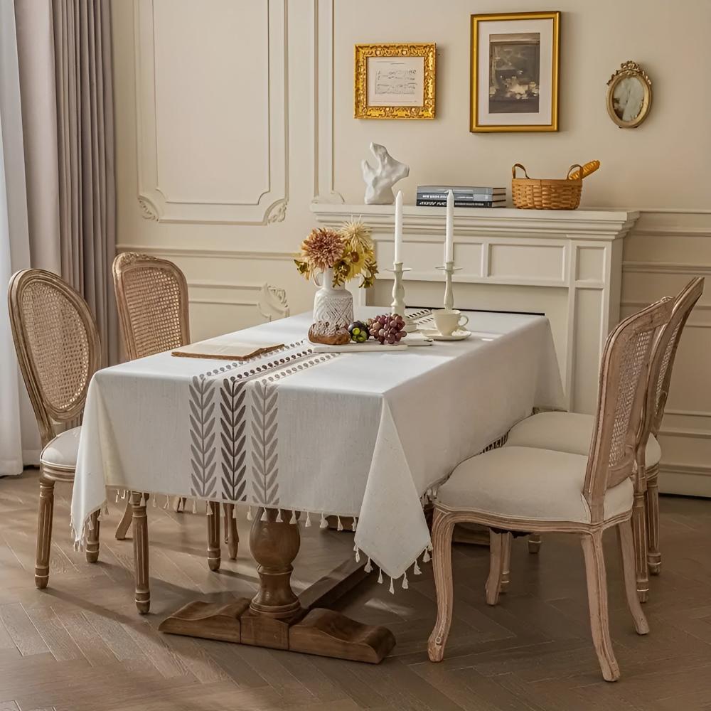Elegance Leaves Embroidered Tablecloth 2