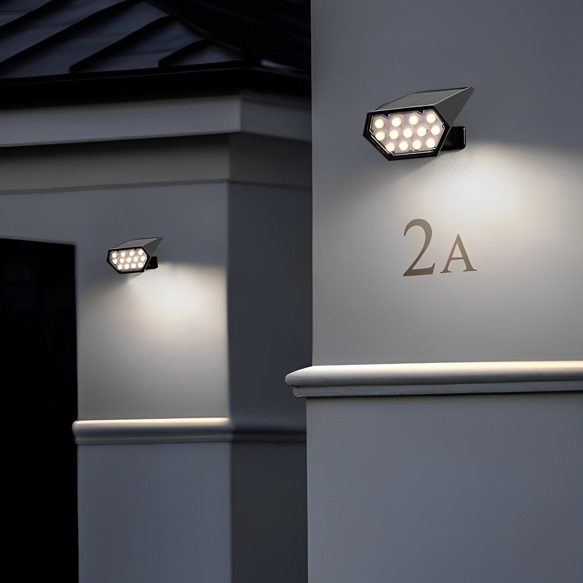 Elegant Solar Spotlight Outdoor Lights with Adjustable LED & IP68 Waterproof for Perfect Garden Illumination
