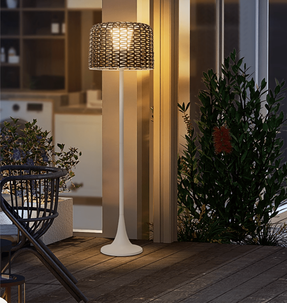Elegant | Solar Garden Lights with Integrated LED & Waterproof Rattan Design for Stylish Outdoor Ambiance