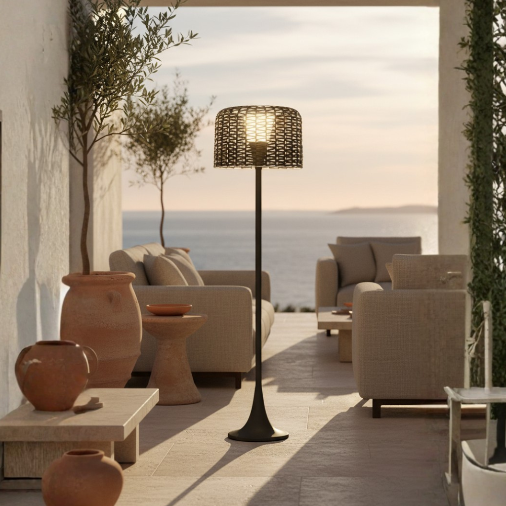 Elegant | Solar Garden Lights with Integrated LED & Waterproof Rattan Design for Stylish Outdoor Ambiance