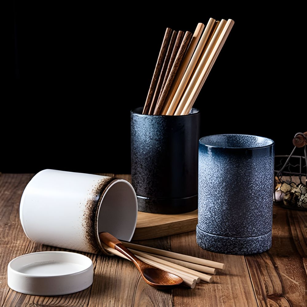 Japanese Style Utensil Holder 1