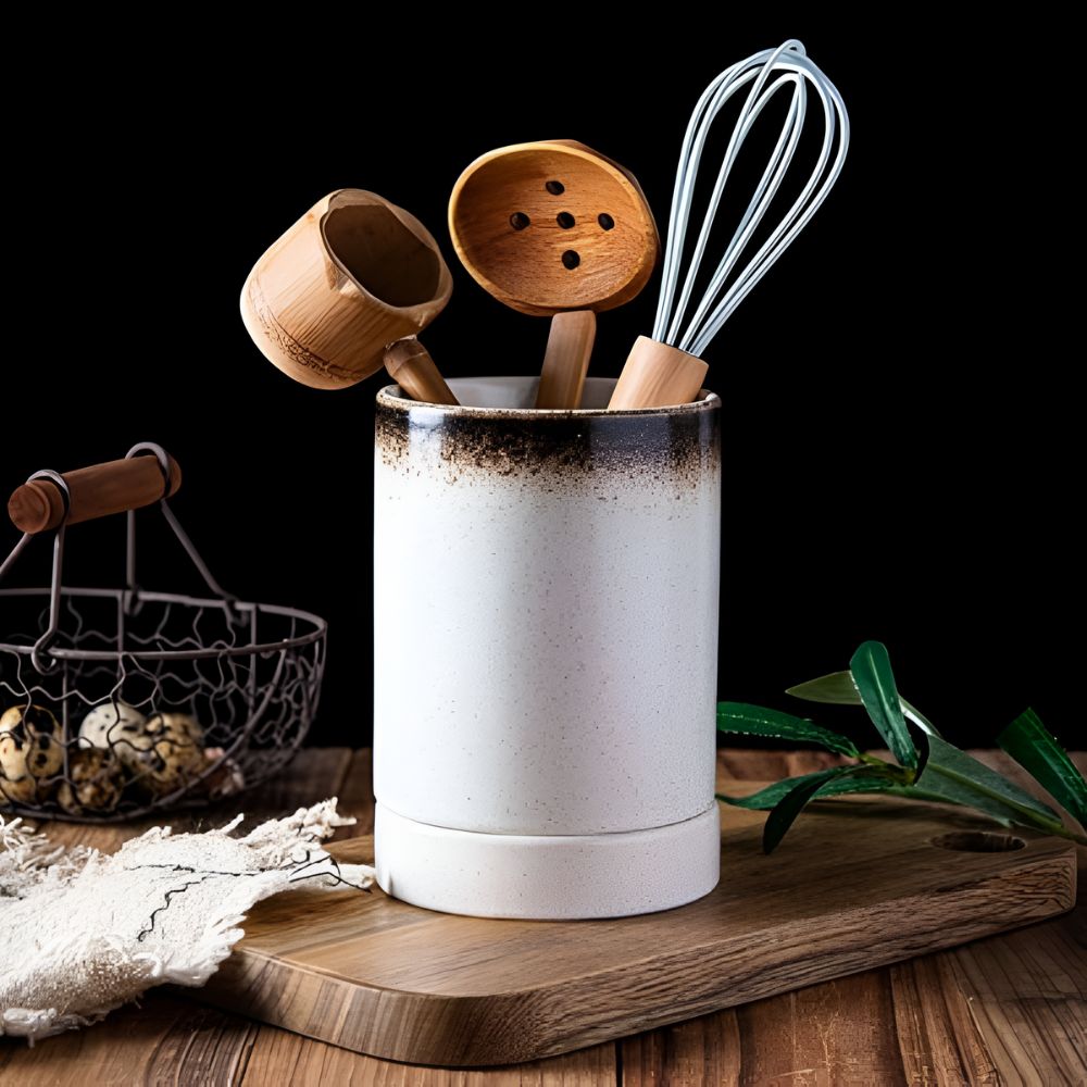 Japanese Style Utensil Holder 6
