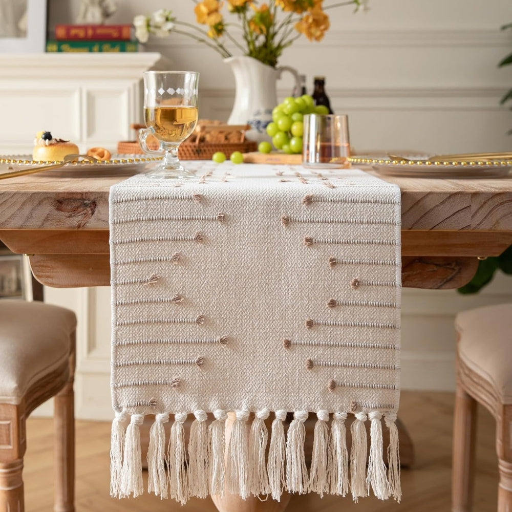 Liora Elegant Tassel Table Runner 3