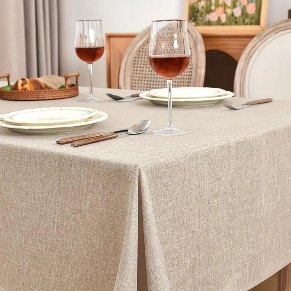 Minimalist Dining Tablecloth 3
