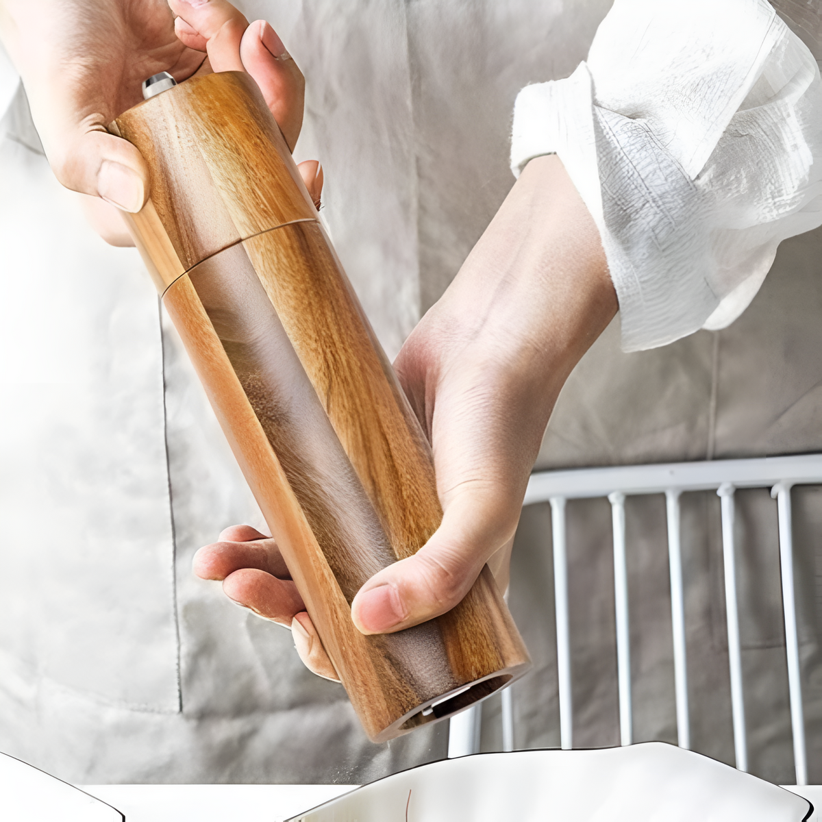 Minimalist Wooden Spice Grinders 0