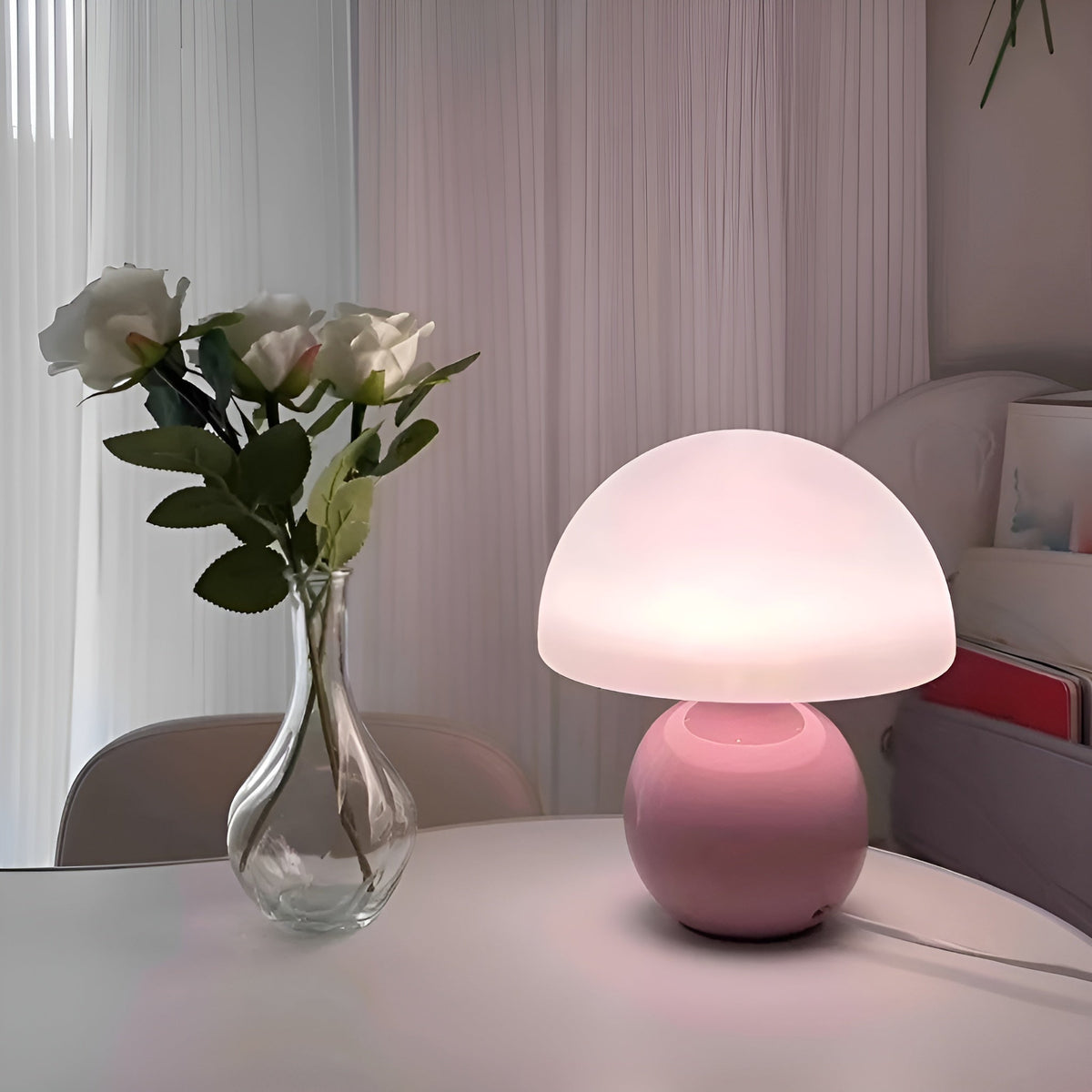 Solara | Mid-Century Modern Decorative Lamp with Warm Ambient Light | Compact Design for Cozy Spaces