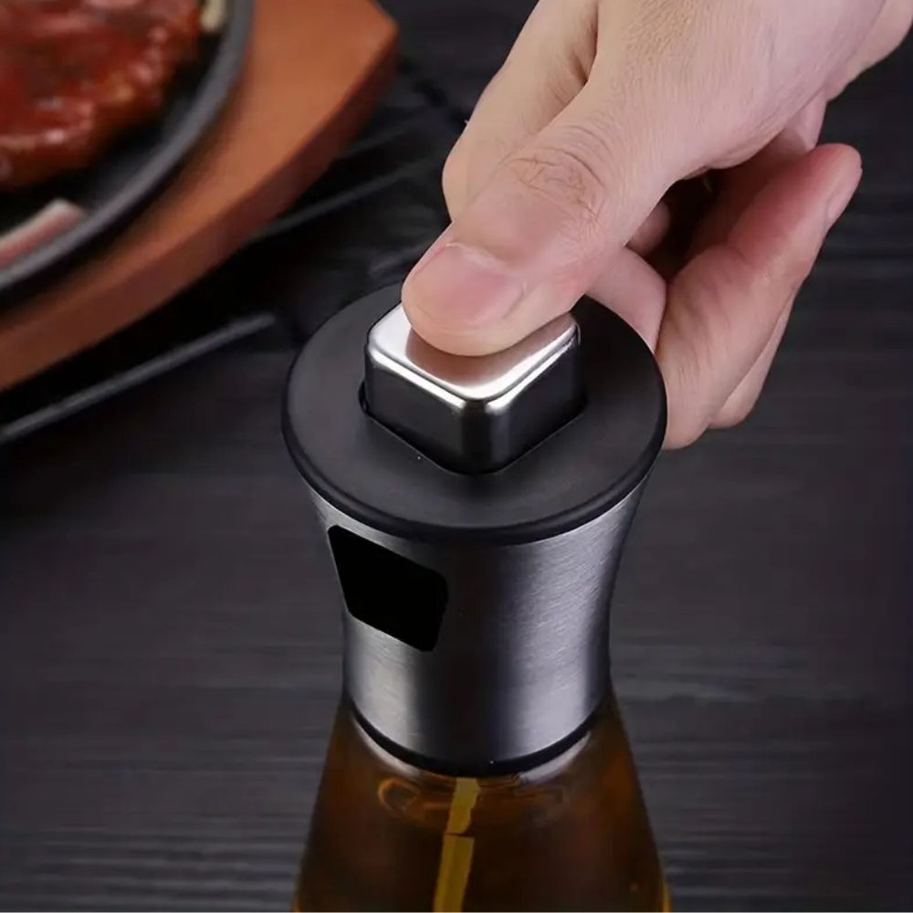 Stainless Crystal Oil Spray Bottle 2