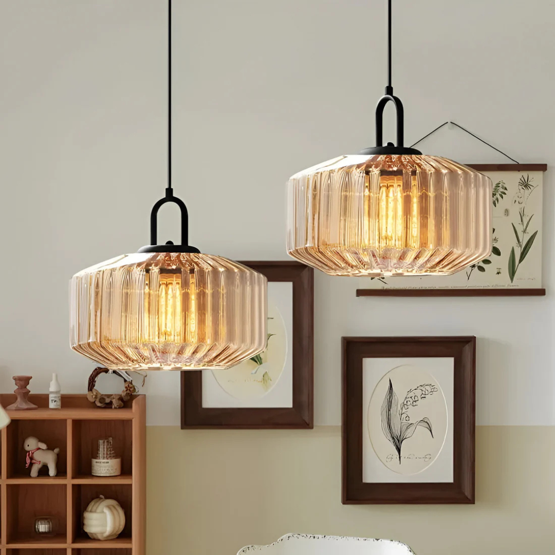 Vintage Elegance | Glass Pendant Light with Warm Glow | Stylish Kitchen Pendant Lighting for Cozy Spaces