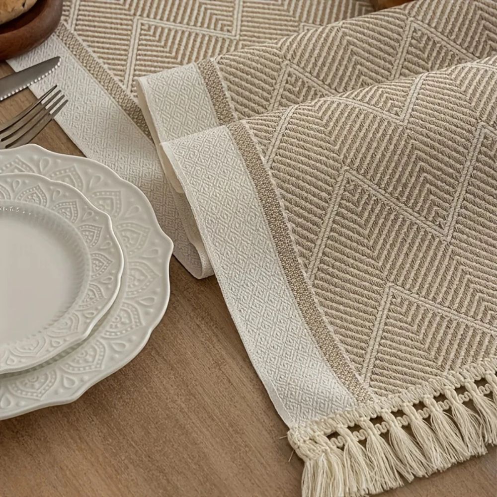 Zigzag Loom Table Runner 4