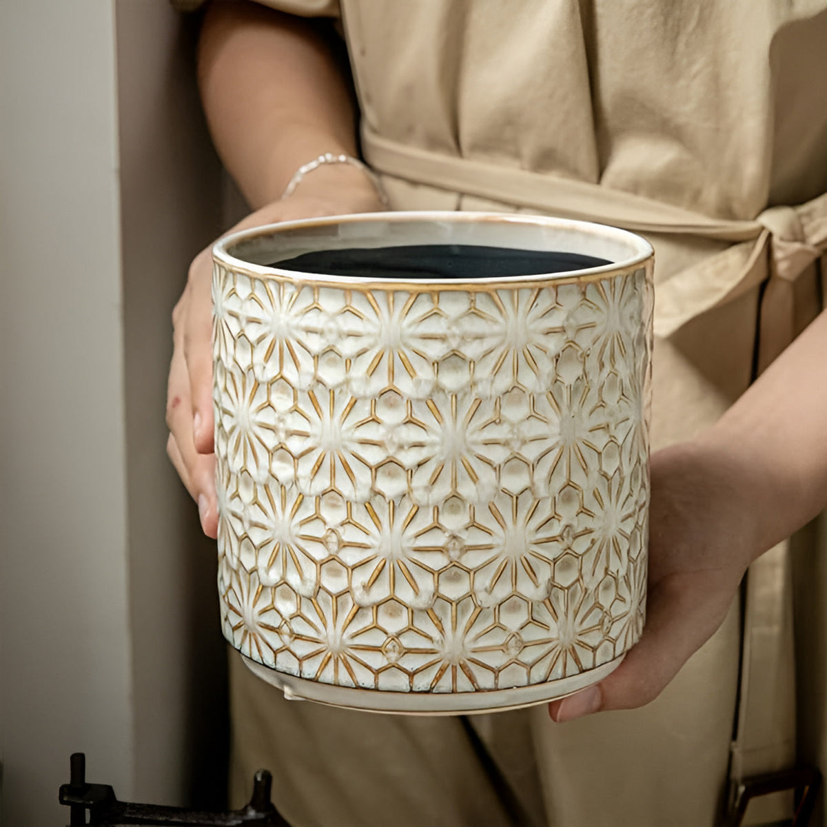 Bloom Craft Ceramic Utensil Holder 1
