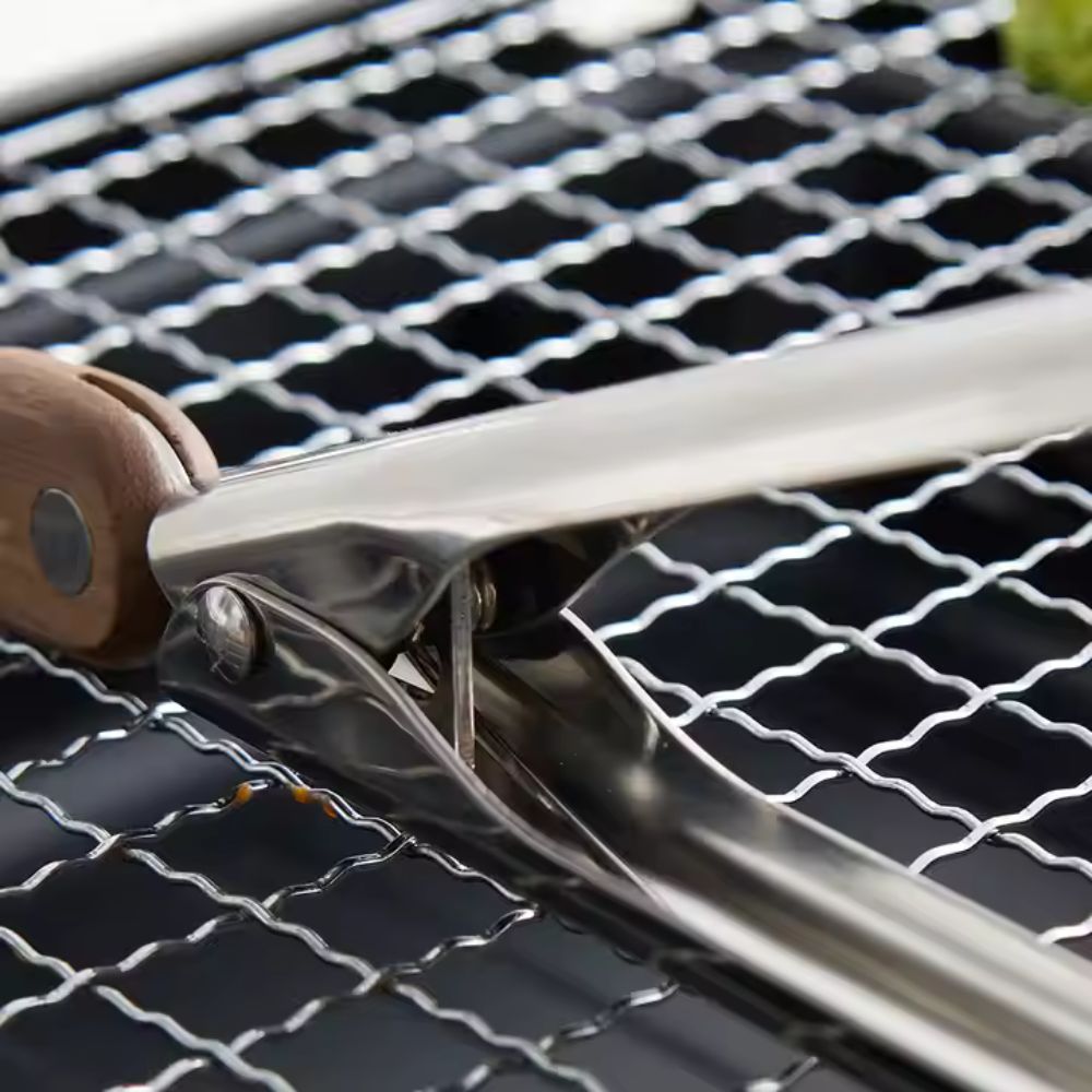 Heritage Wood & Steel Tongs | Set of 2 3