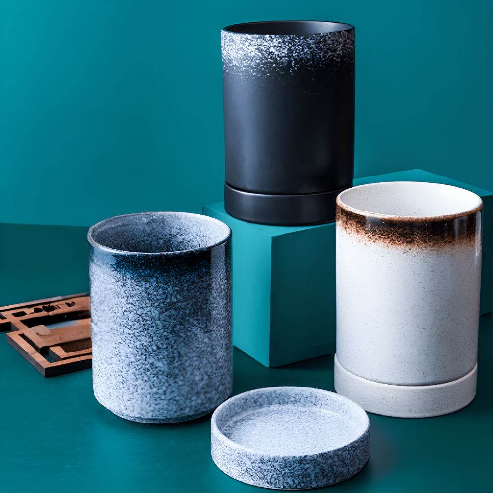 Japanese Style Utensil Holder 2