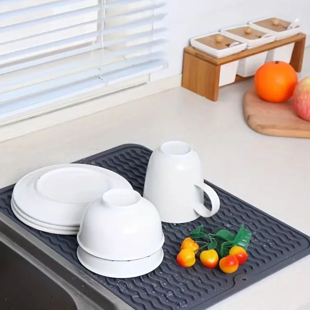 Quick Flow Silicone Kitchen Mat 2