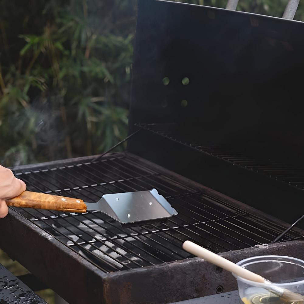 Stainless Grill Brush and Scraper 2