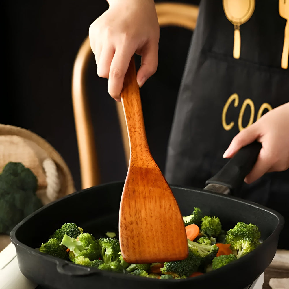 Wooden Kitchen Utensils 4