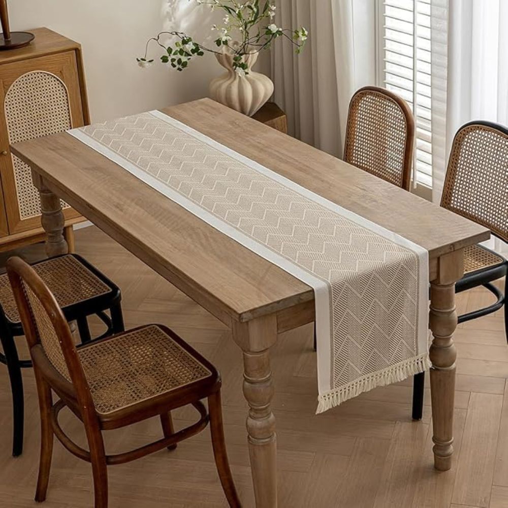 Zigzag Loom Table Runner 3
