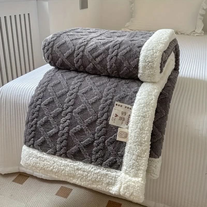 Reversible Sherpa Fleece Blanket | Ultra-Cozy Fluffy Throw